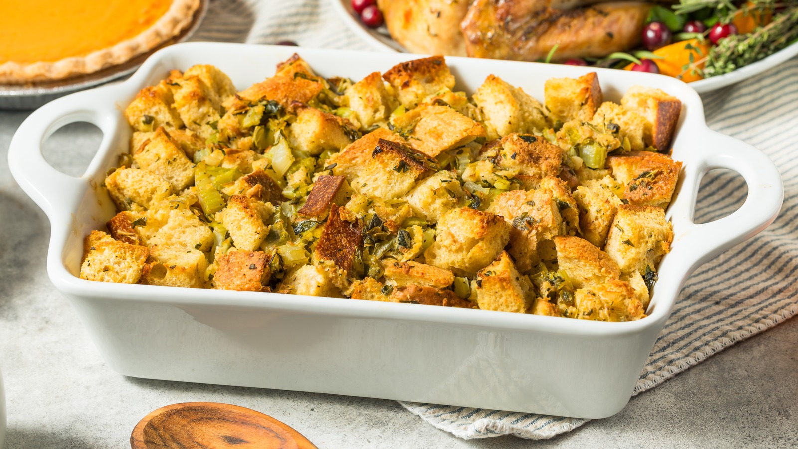 Secrets to Perfect Stuffing: Crispy Edges, Soft Interior Every Time